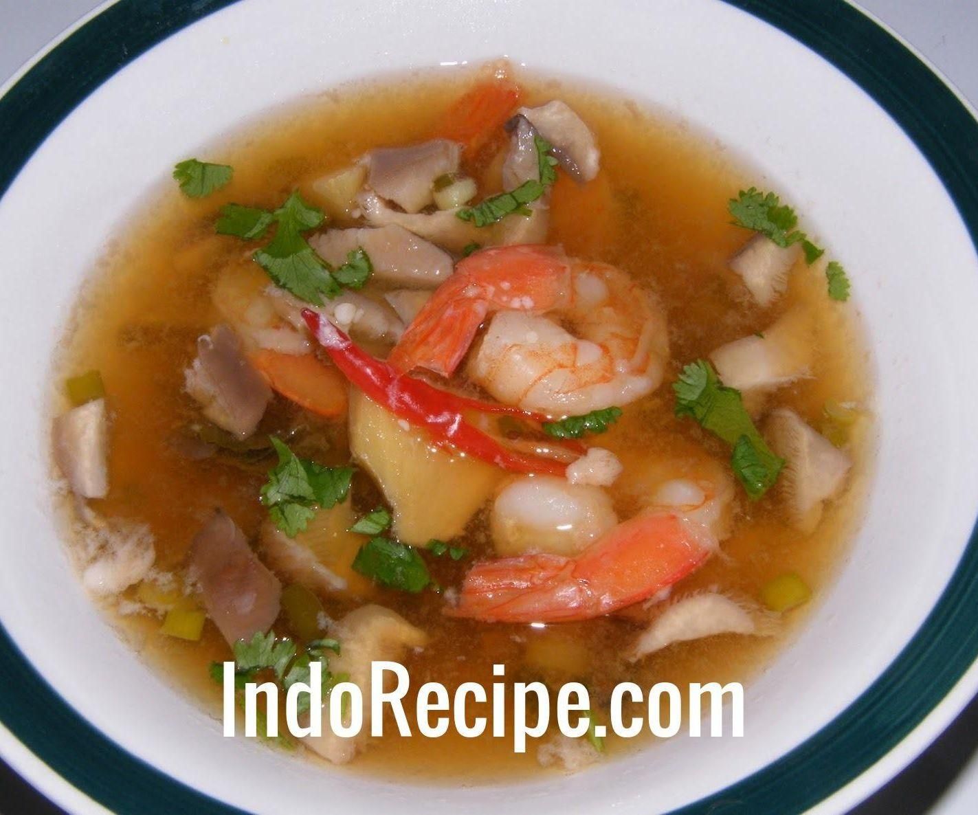 Perfect Hot and Sour Soup for Winter
