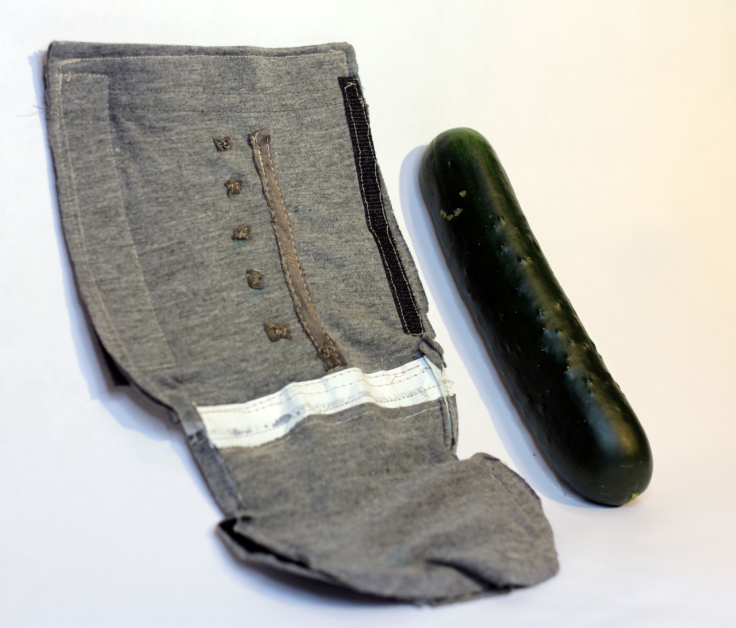 Electric Eel: Soft, Stimulating Toy