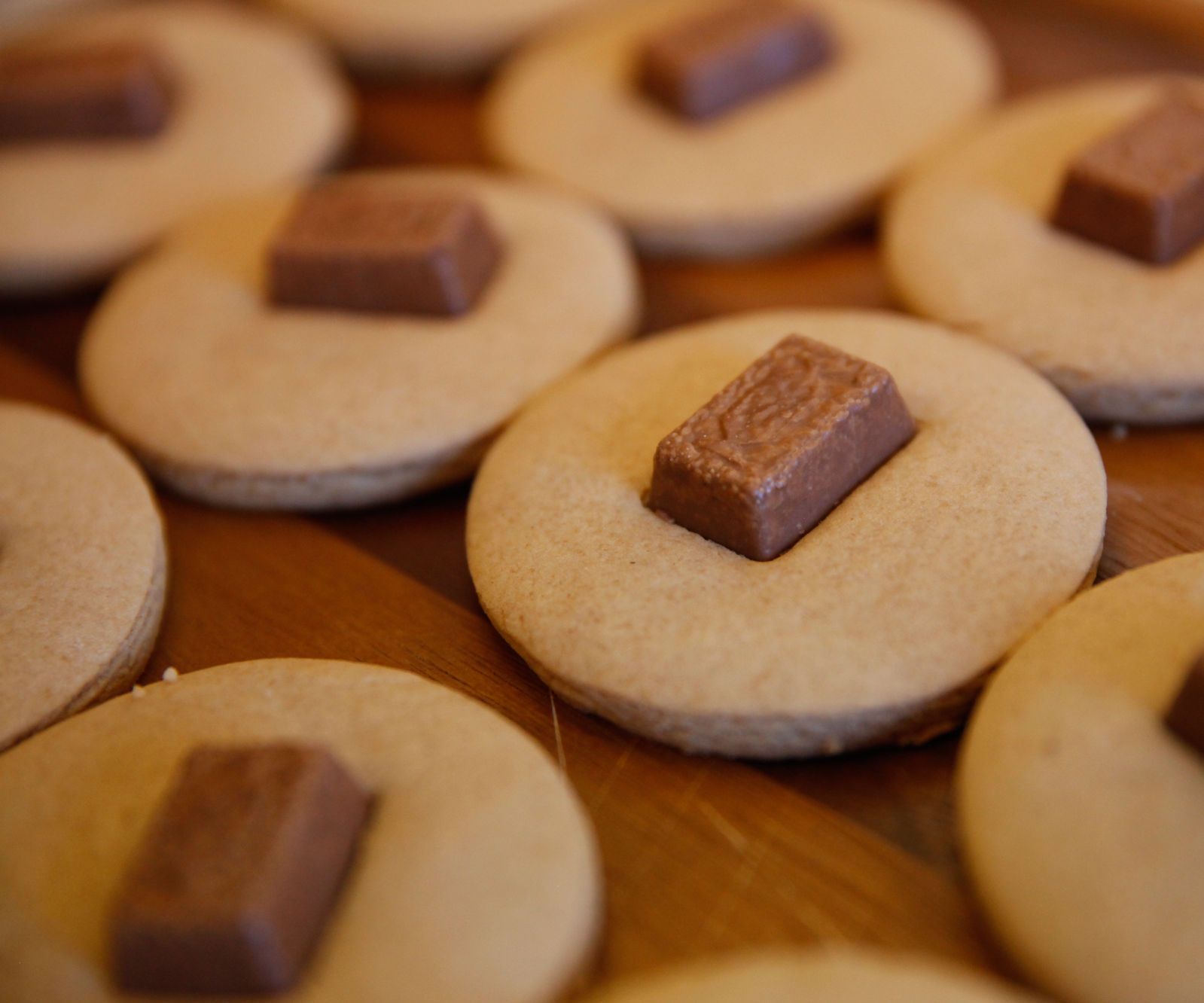 IKEA HACK for the Kitchen: Peanut Butter Chocolate Butterscotch Cookies