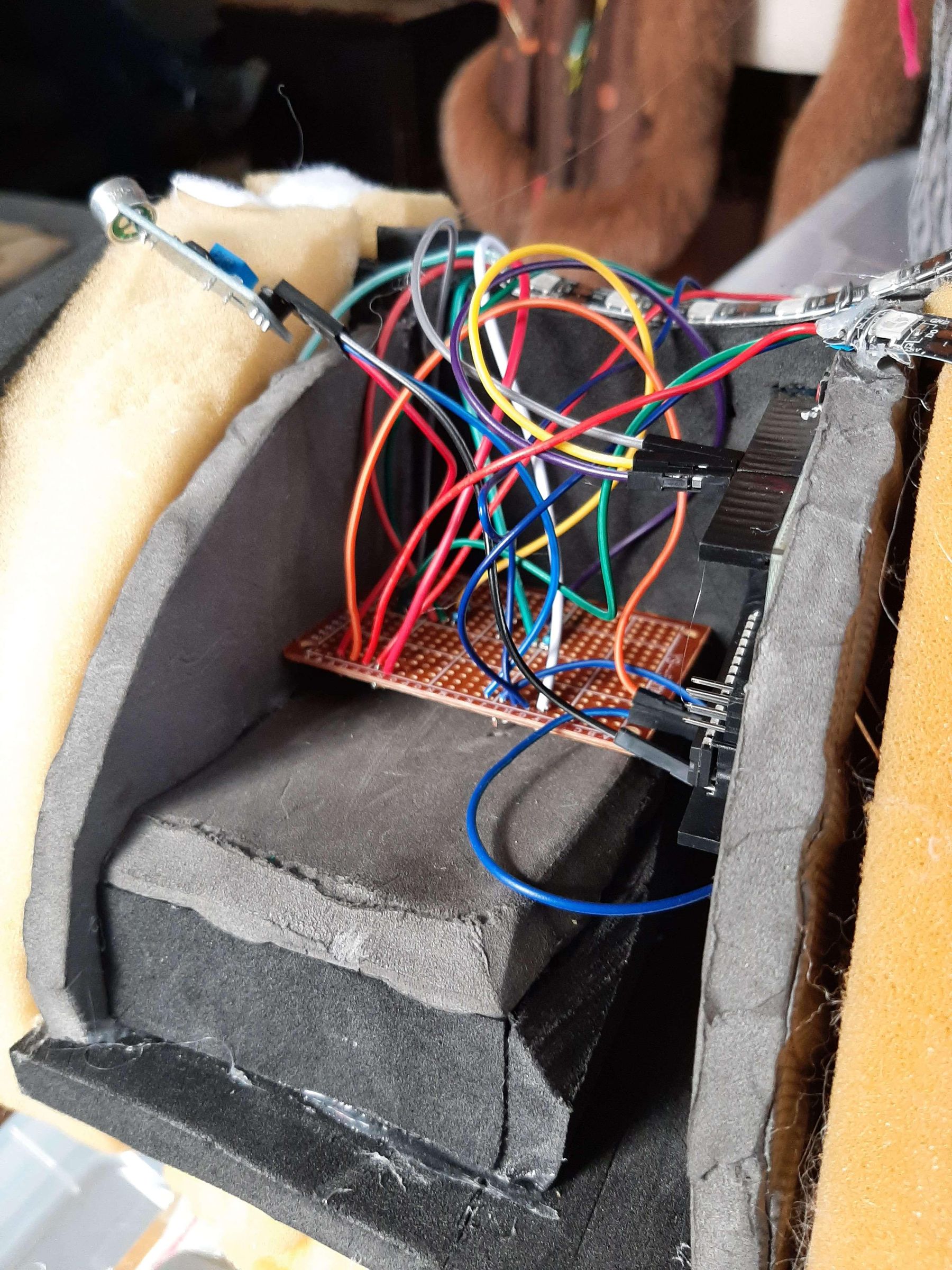 Sound Reactive LEDlights With Arduino Cosplay/fursuit Tail 5 Steps