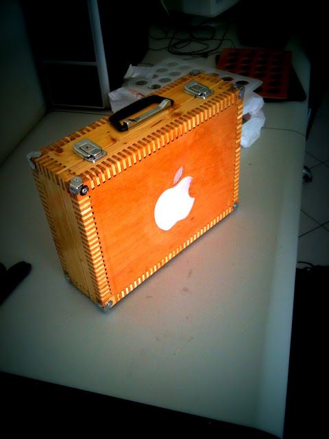 Apple Chest