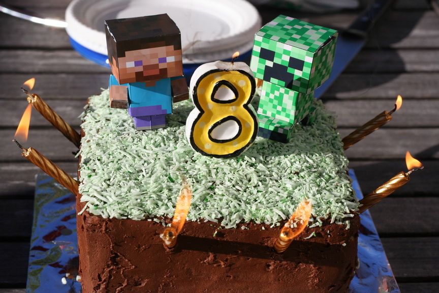 Minecraft Layer Cake