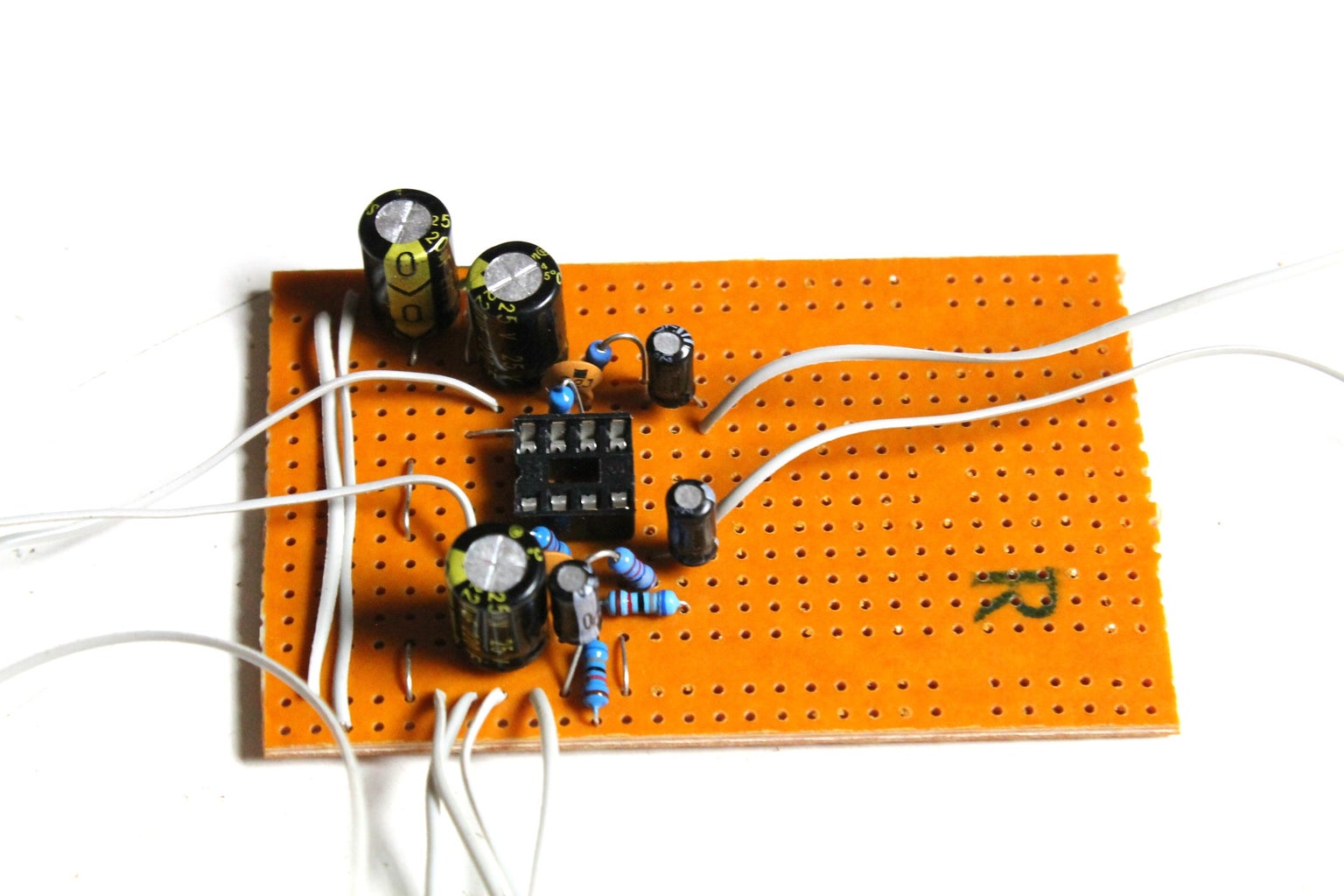 Make a Headphone Amp V2 : 10 Steps (with Pictures) Circuit Diagram