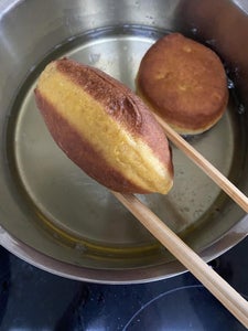 Frying Doughnuts