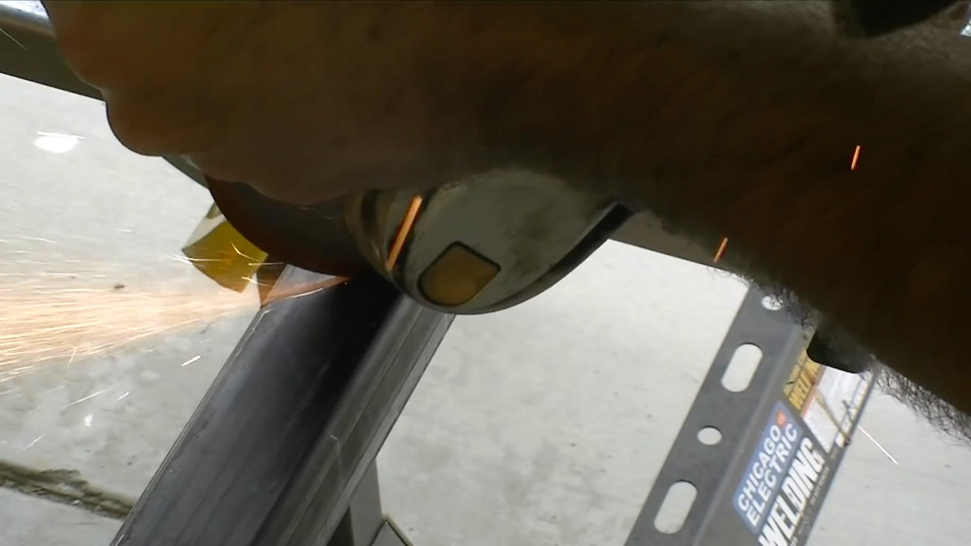 Sculpted Reclaimed Wood Bench With Steel Base : 18 Steps (with Pictures ...