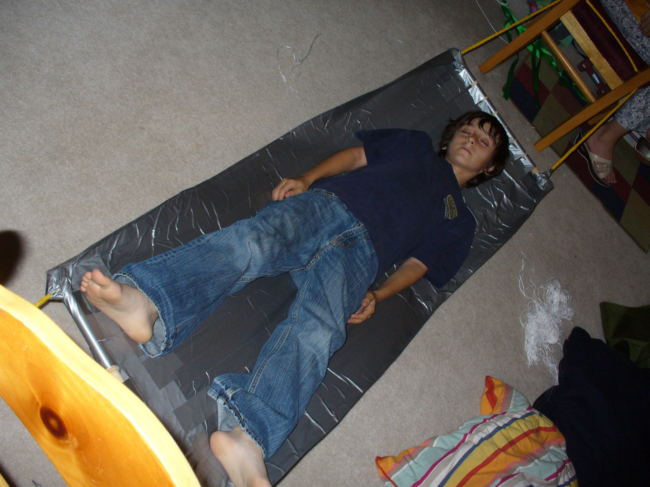 Duct Tape Hammock/cot 6 Steps Instructables