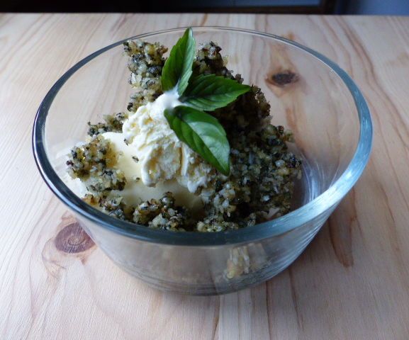 Cinnamon Basil & Mint Dessert Pesto