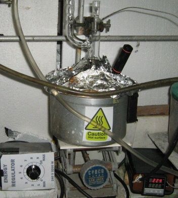 TEMPERATURE CONTROLLED LABORATORY HEATER