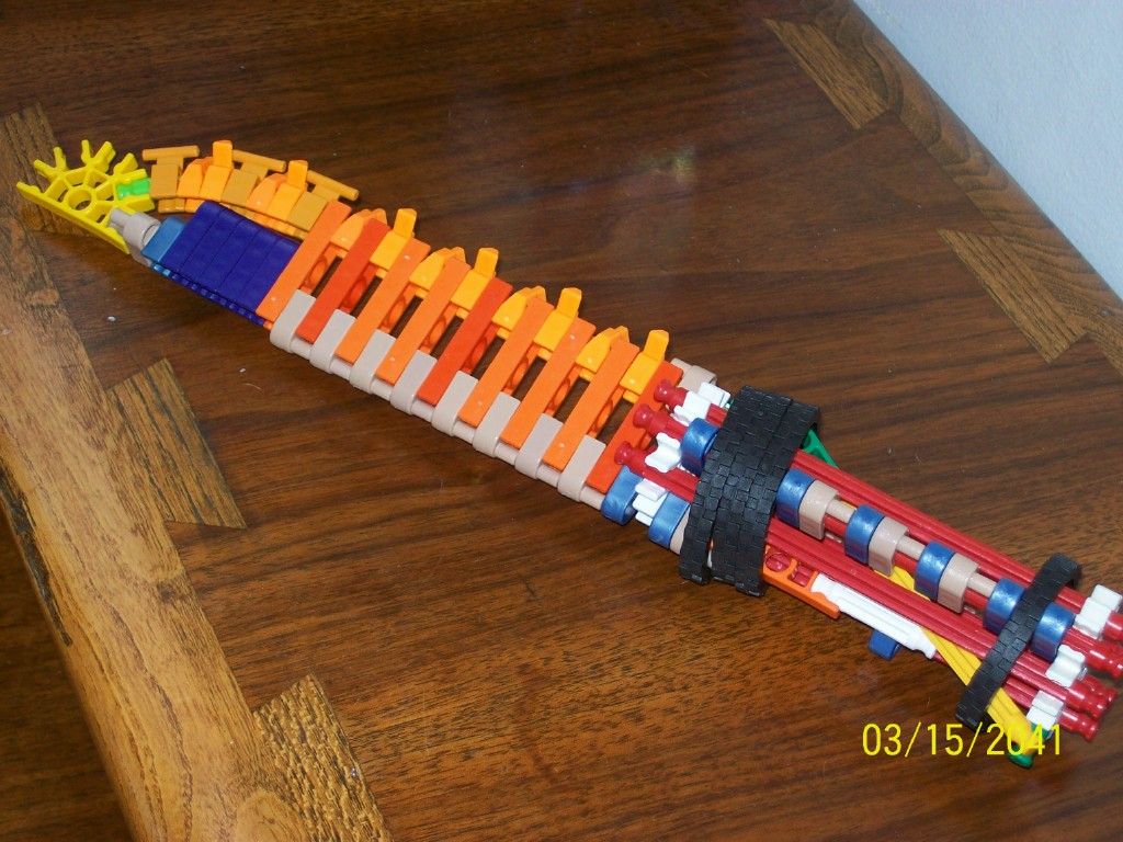 K'nex War Seraded Knife