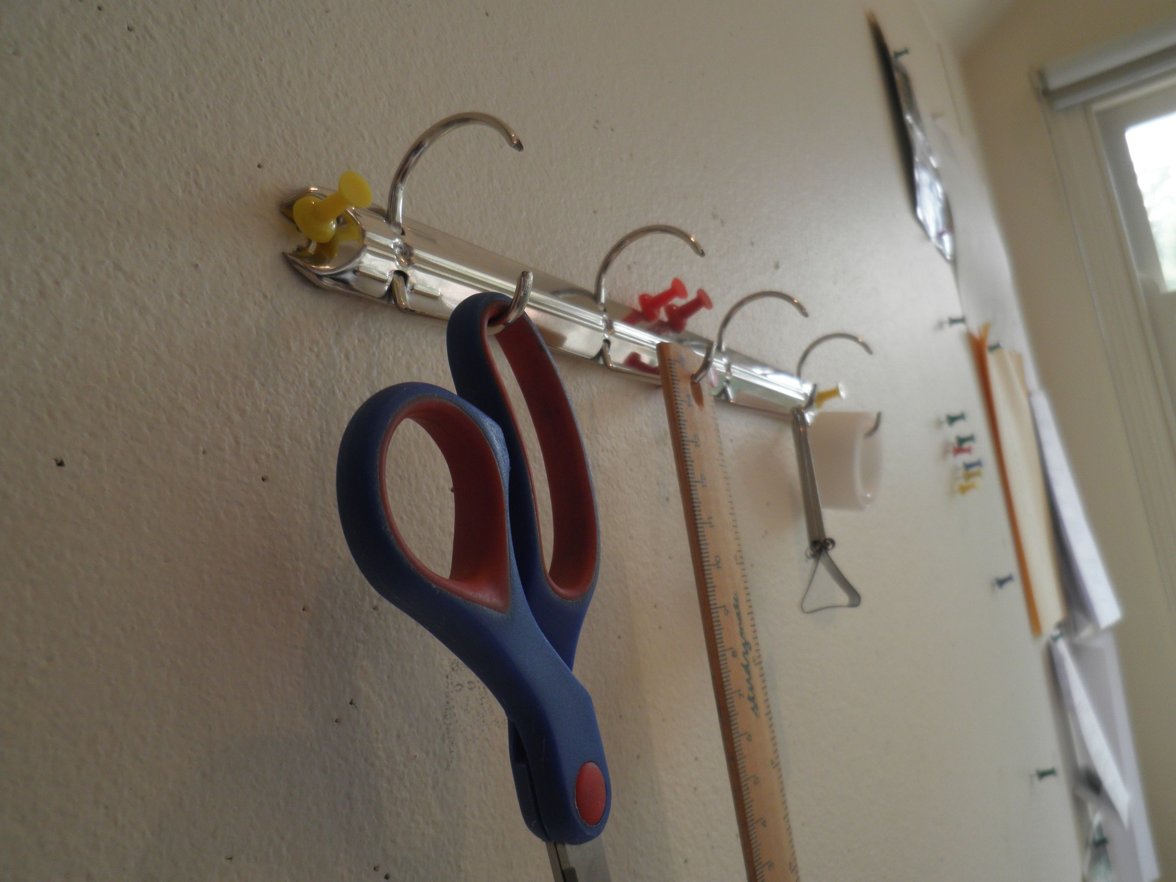 5 Minute Coat Hook/ Desk Organiser