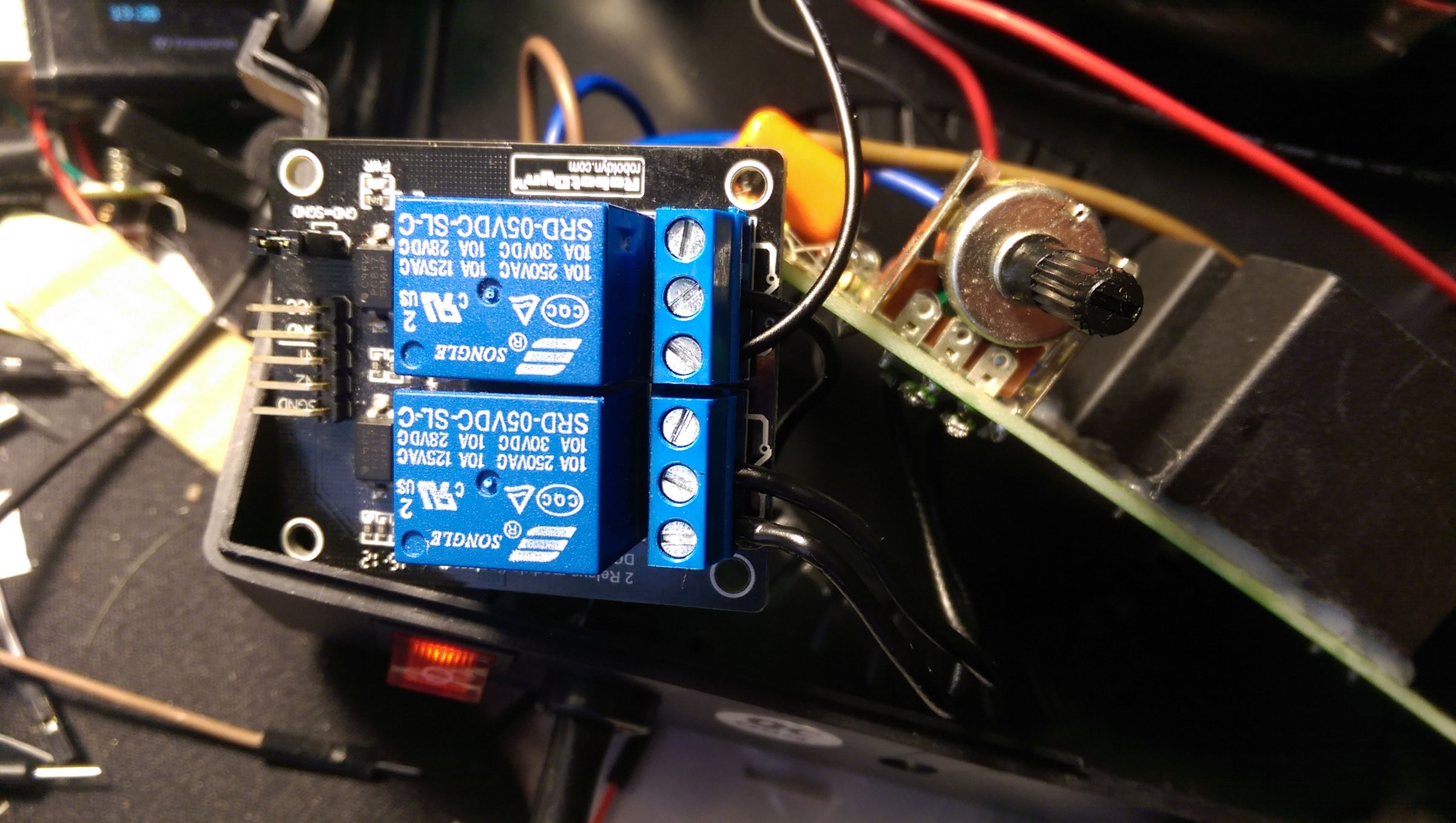 Stroboscope On/Off Controlling With Arduino Using Relay Module 5