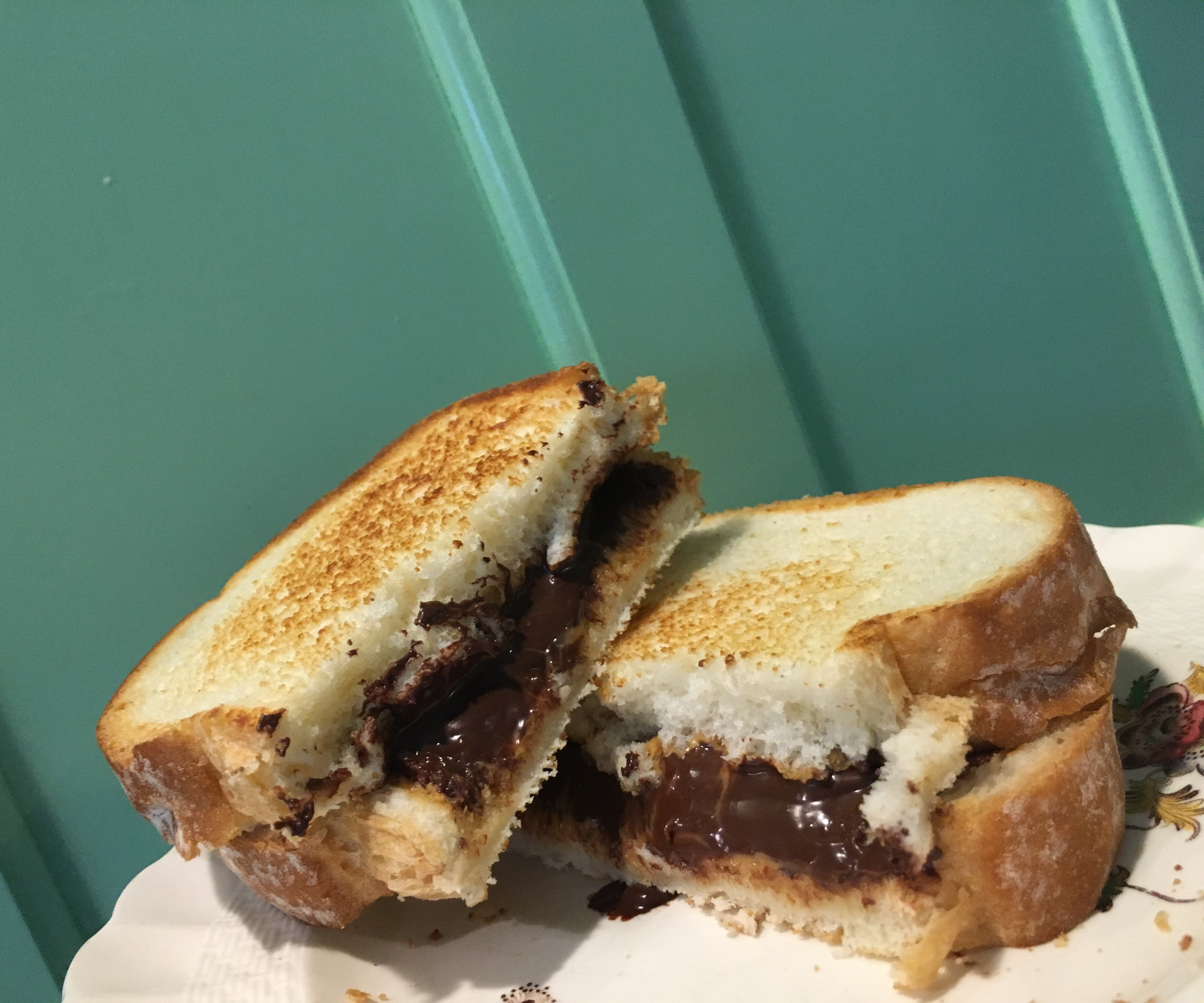 Chocolate & Peanut Butter Dessert/Snack Sandwich