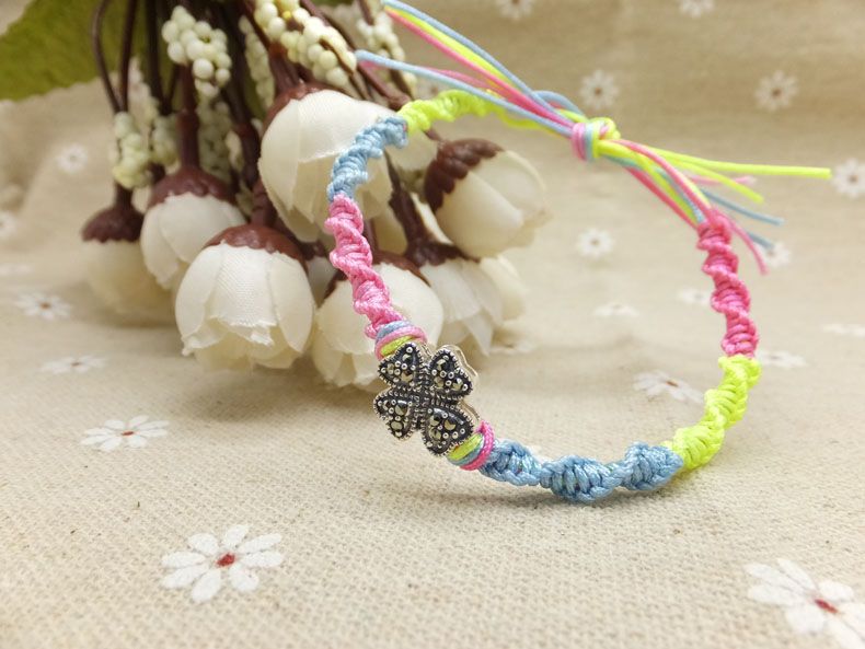 Handcrafted jewelry project friendship bracelets patterns