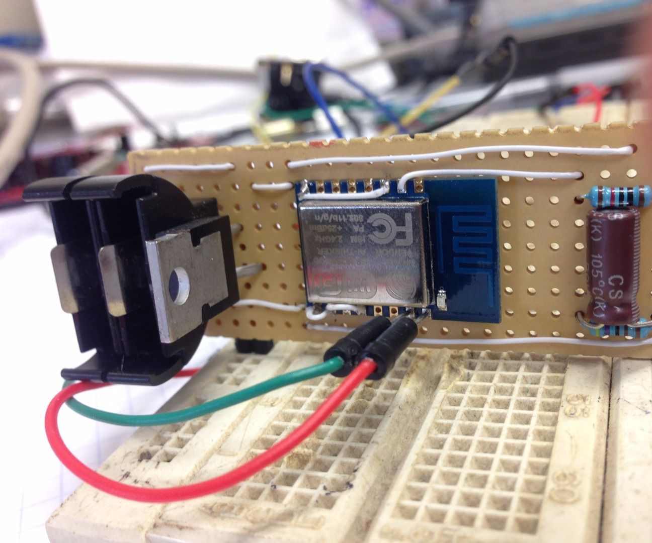 Wearable Heart Beat Sensor ESP8266+Pulse Sensor