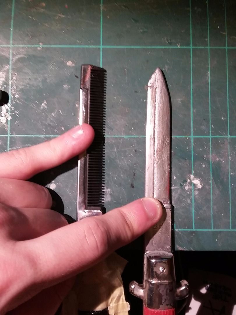Switchblade [Prop] : 4 Steps (with Pictures) - Instructables