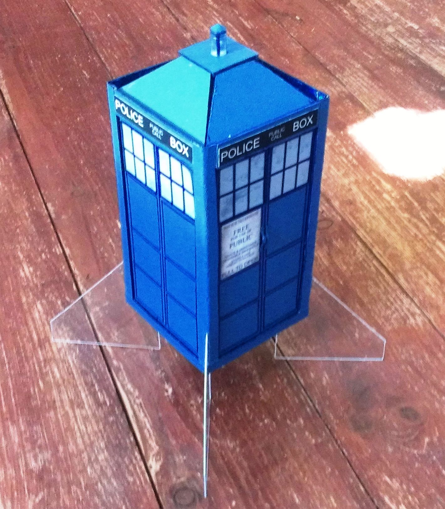 Model Tardis Rocket