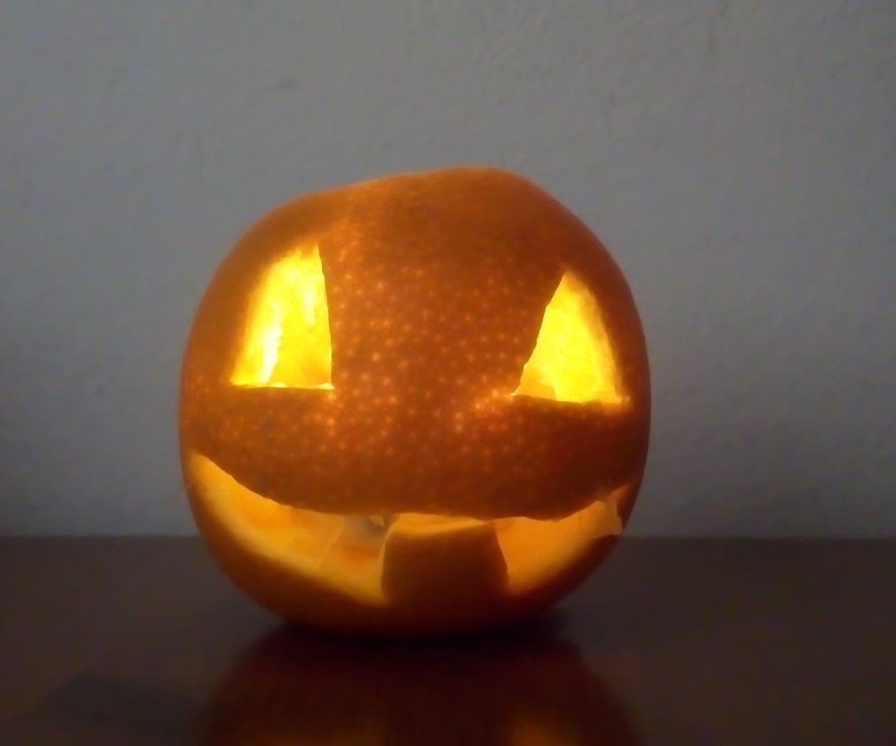 Halloween Orange Scarecrow ENG/CZ