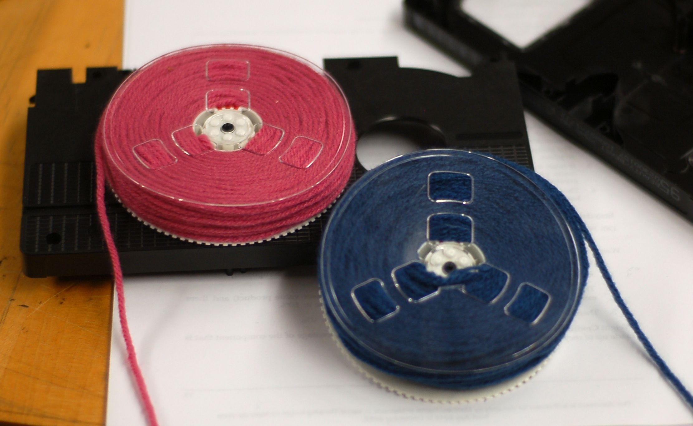 VHS Cassette Yarn Dispenser! 5 Steps (with Pictures) Instructables