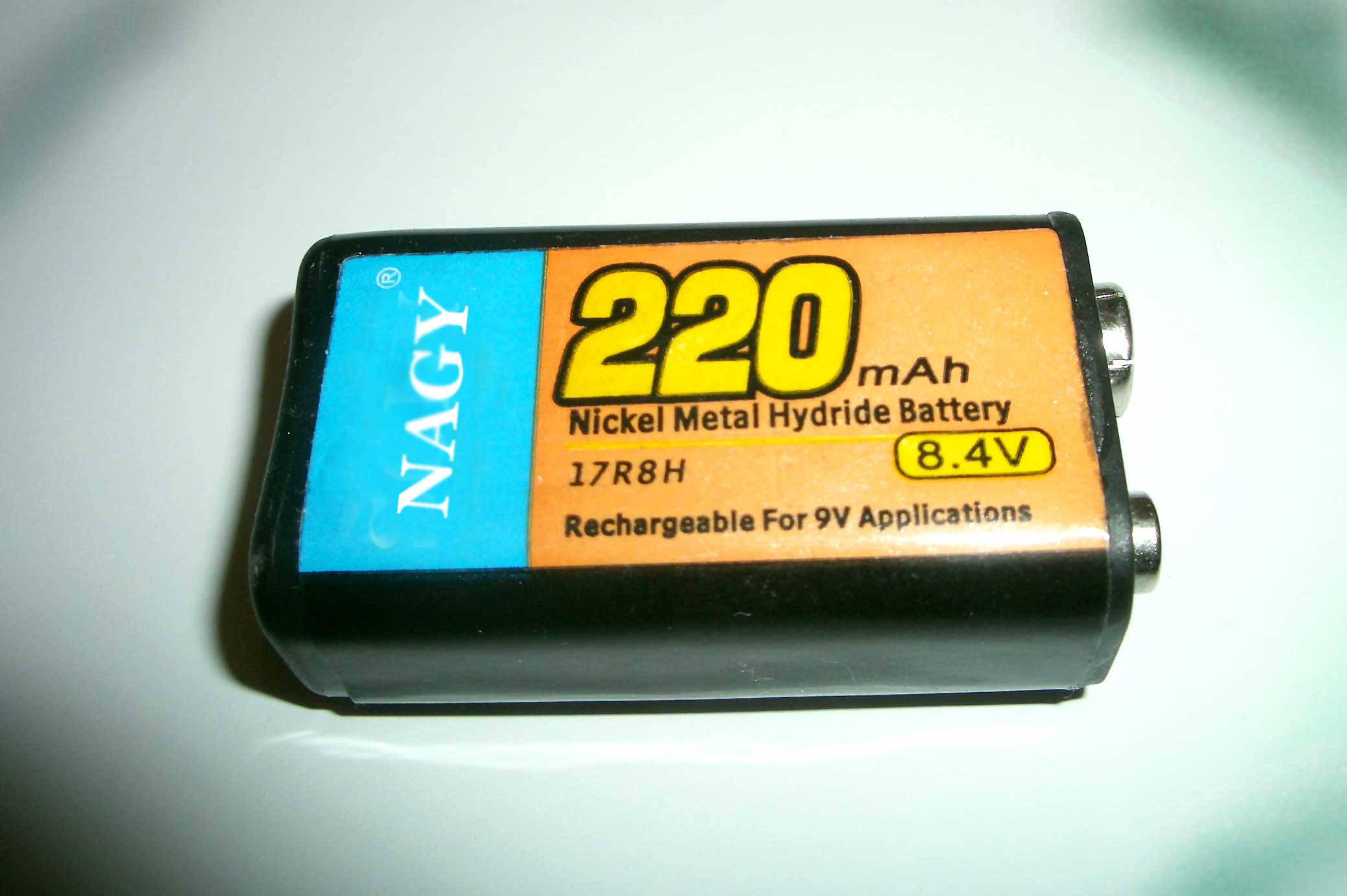 Make a Rechargeable Dual Voltage Power Supply for Electronic Projects