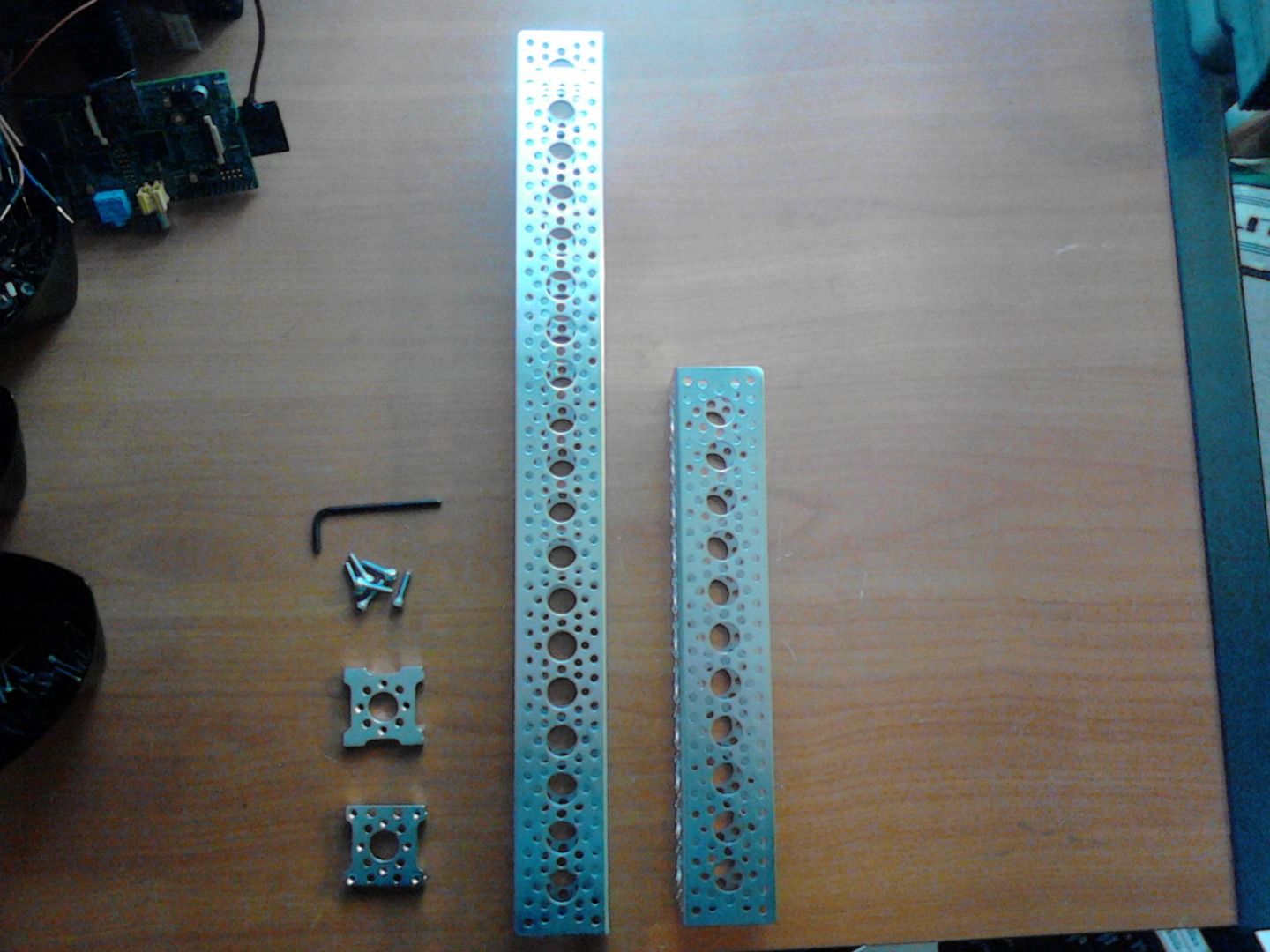 Automatic Touchfree Toilet Paper Dispenser. 8 Steps (with Pictures