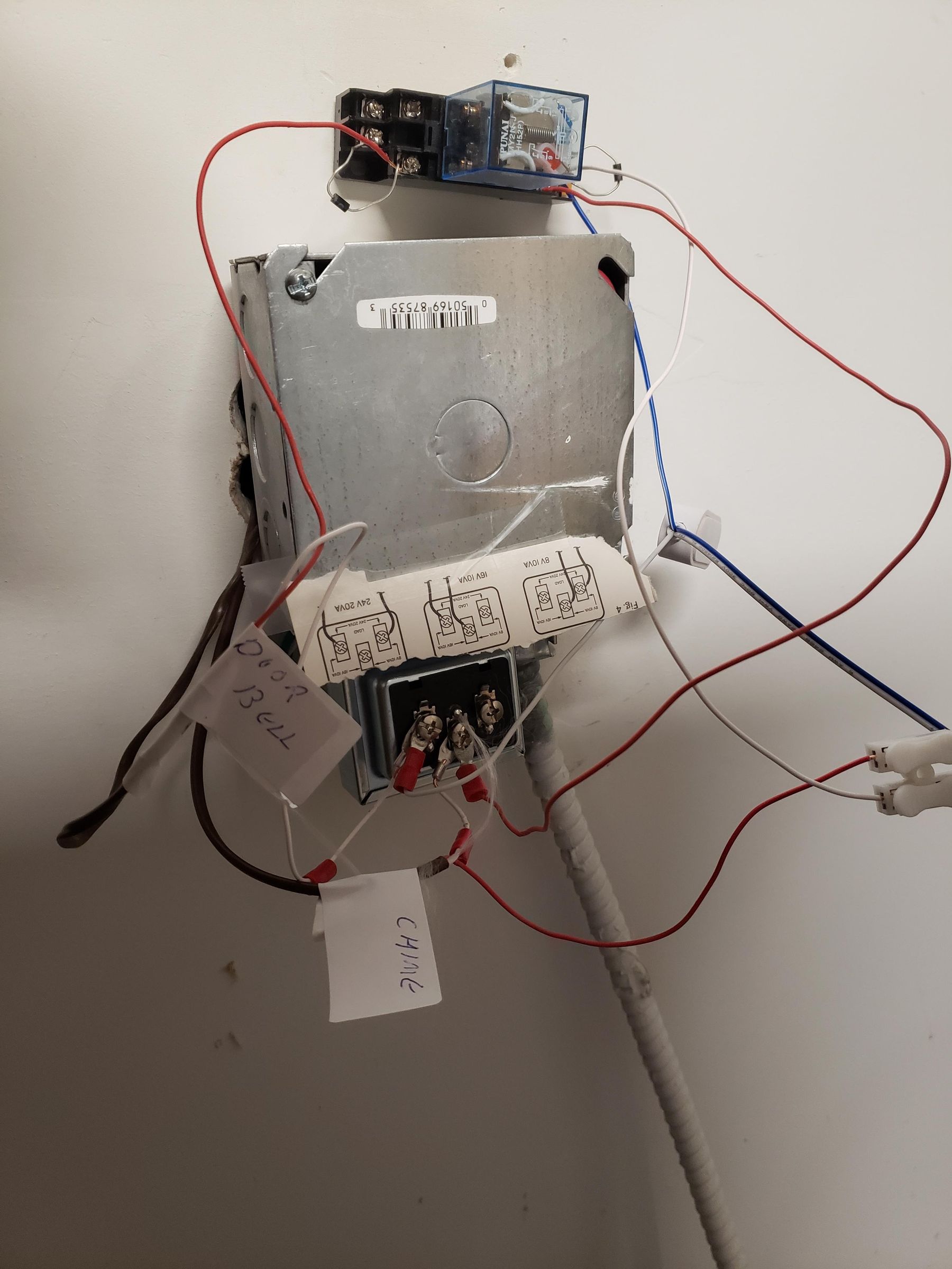 Connecting the SimpliSafe Video Doorbell to a Digital Chime 6 Steps