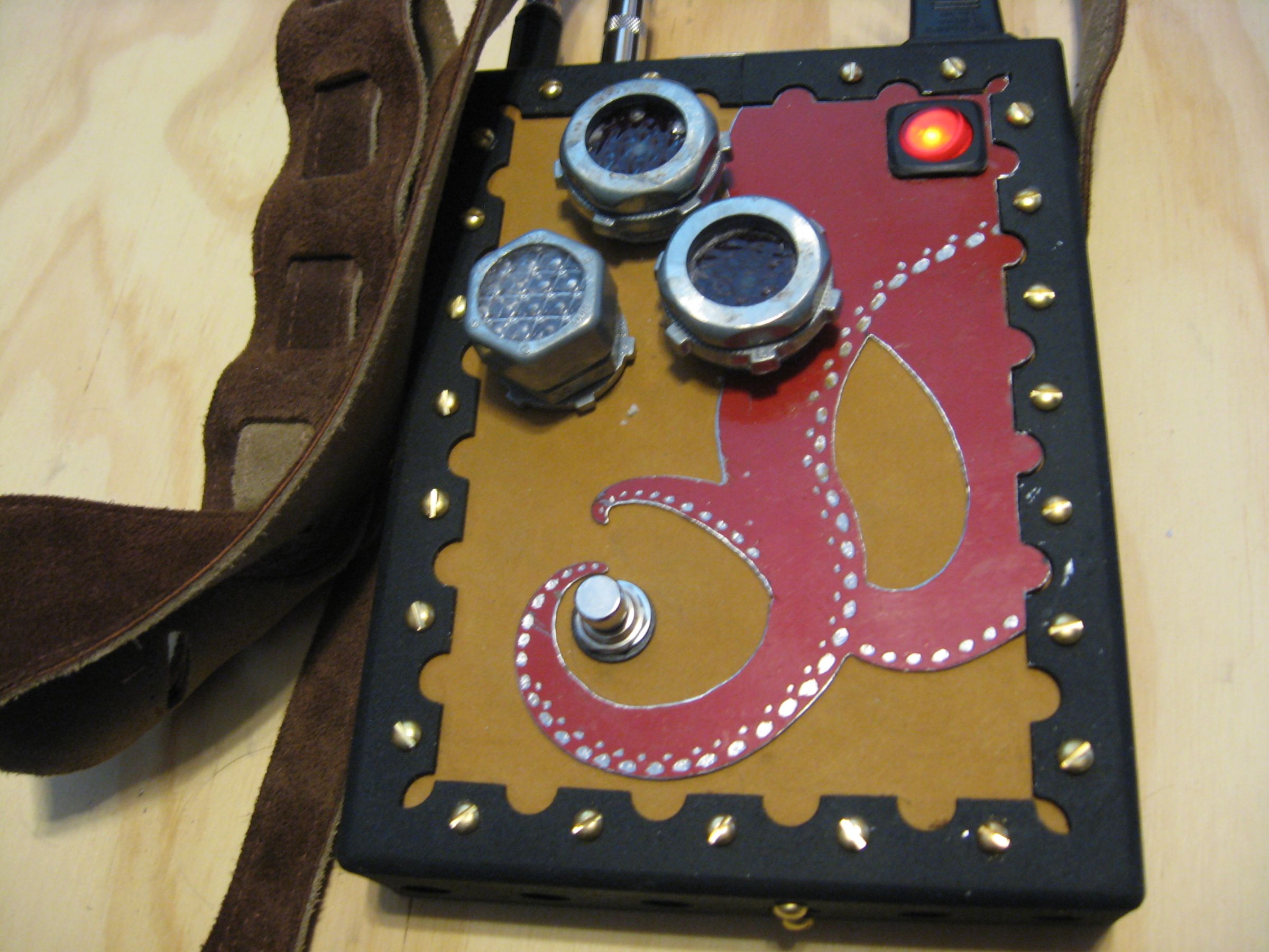 Valve Guitar Effect Case and Power Supply