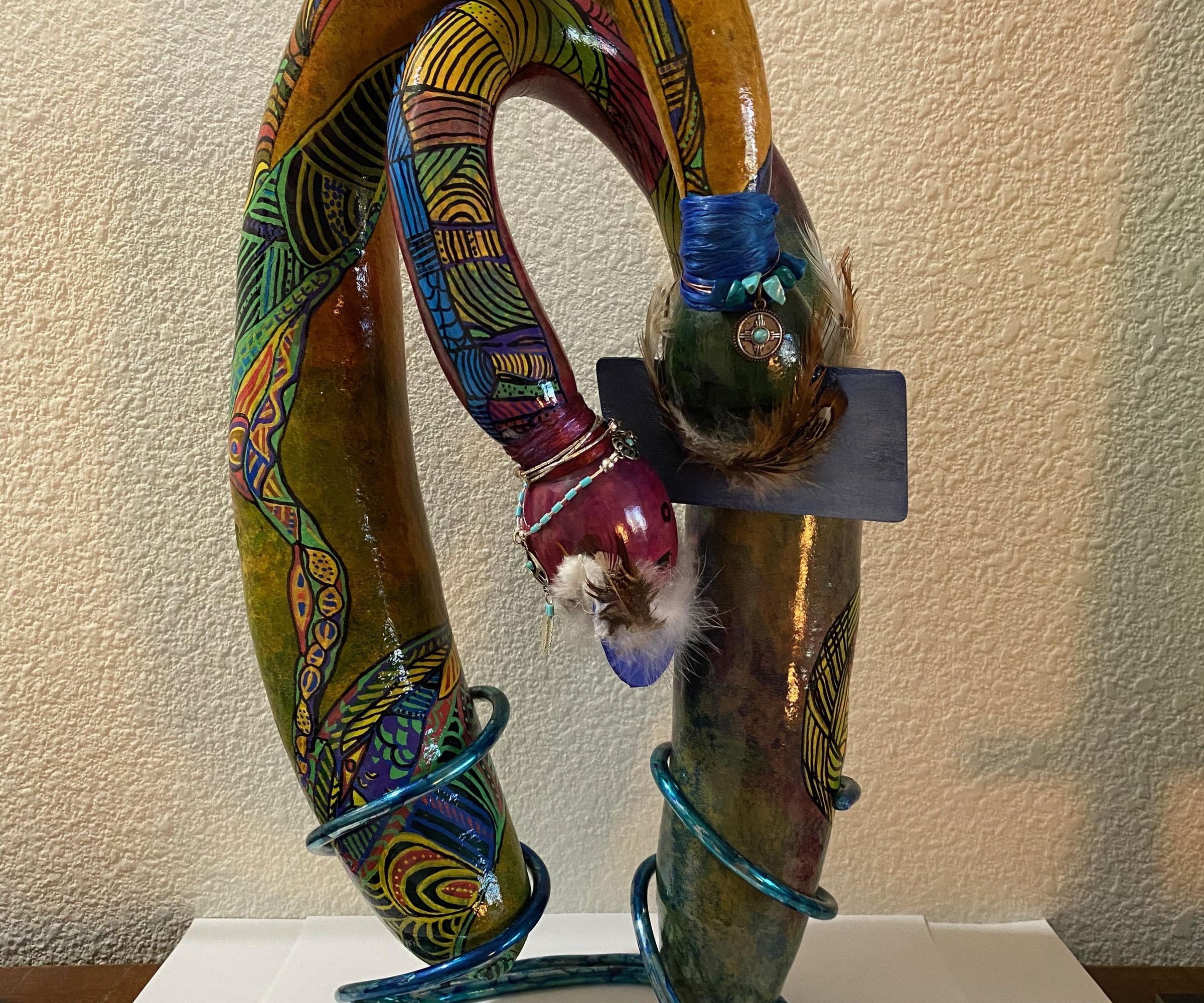 Make an Artistic Dancing Gourd Couple