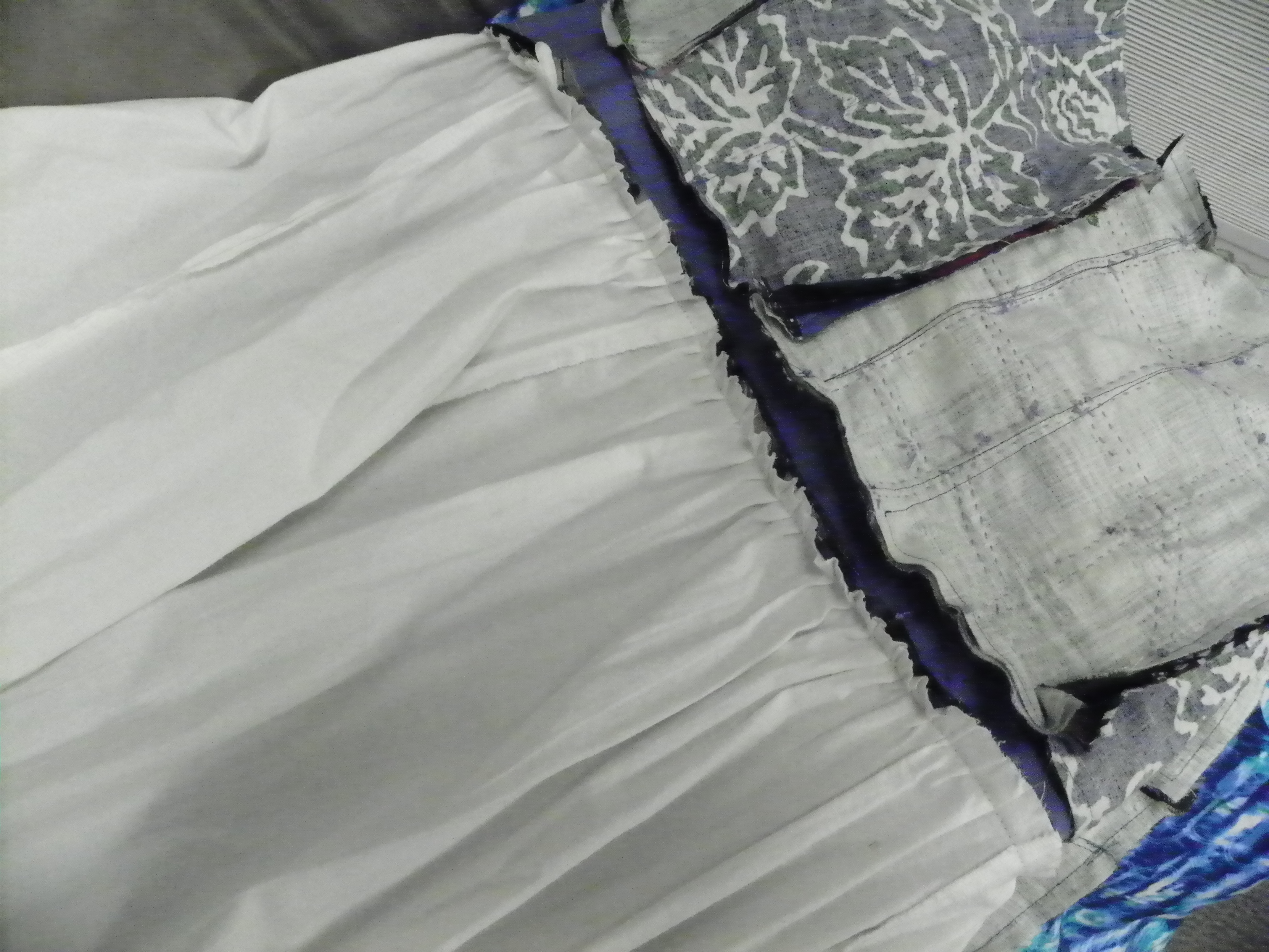 how to wear necktie step by step