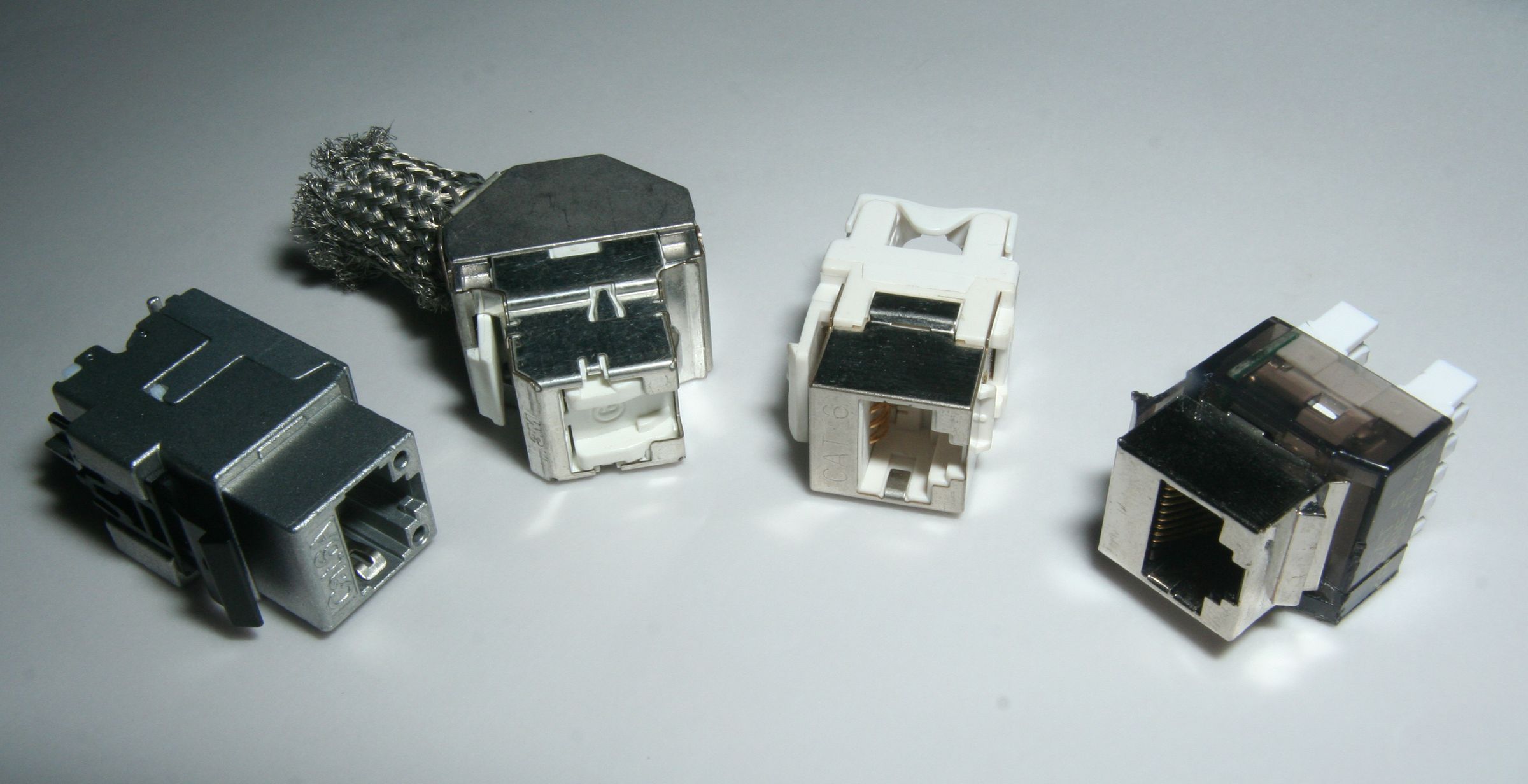 RJ-45 Key Chain and Rack : 5 Steps (with Pictures) - Instructables