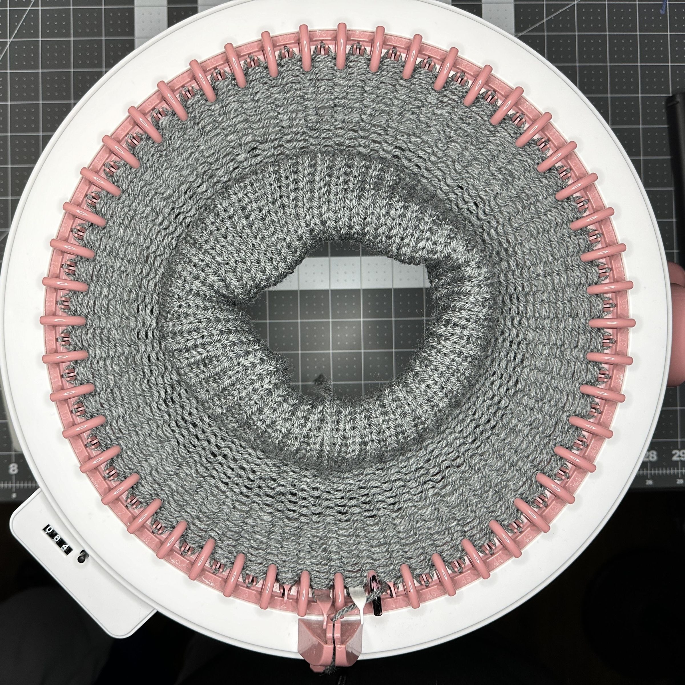 The 20 Minute Knitting Machine Beanie : 18 Steps (with Pictures ...