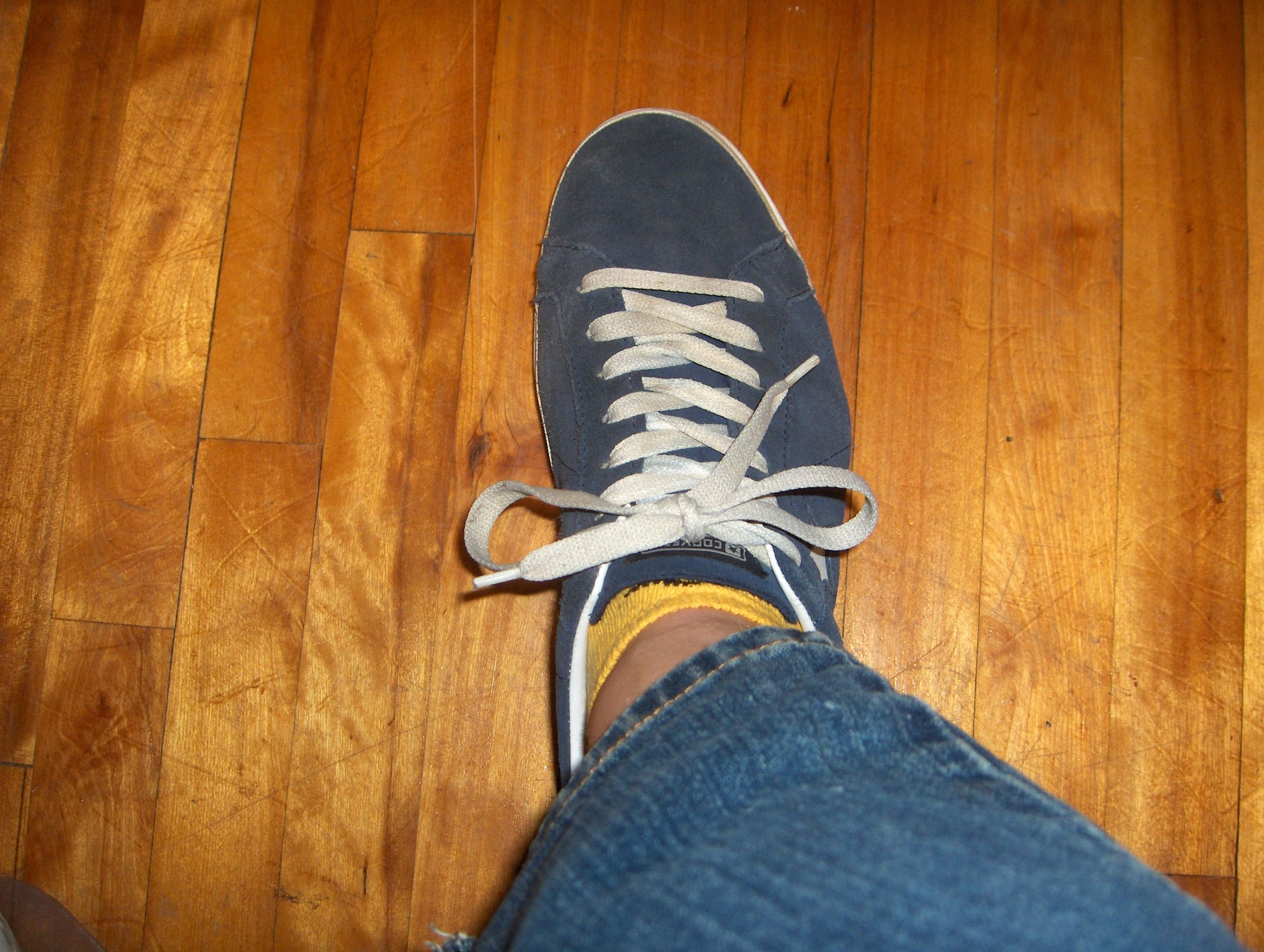 HOW TO TIE TOUR SHOE