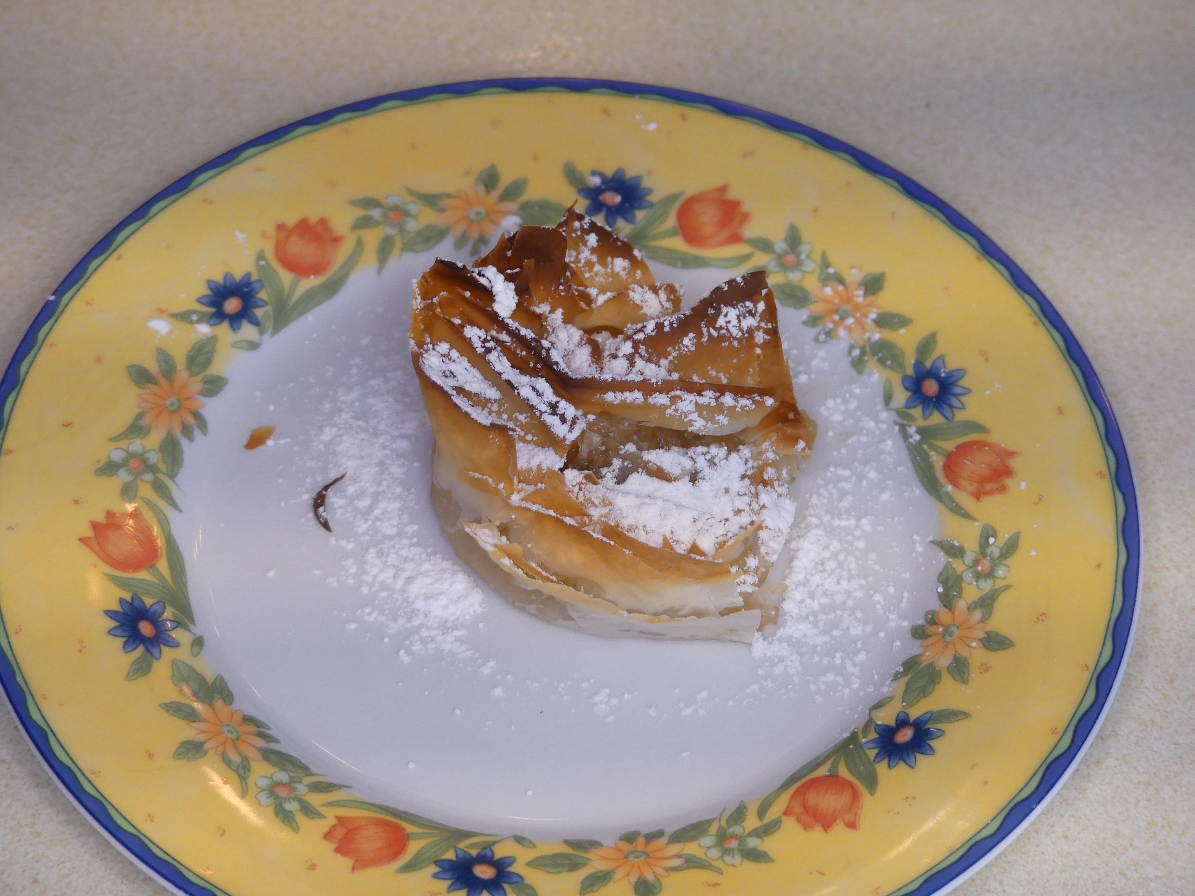 easy-individual-apple-pie-recipe-makes-12-7-steps-instructables
