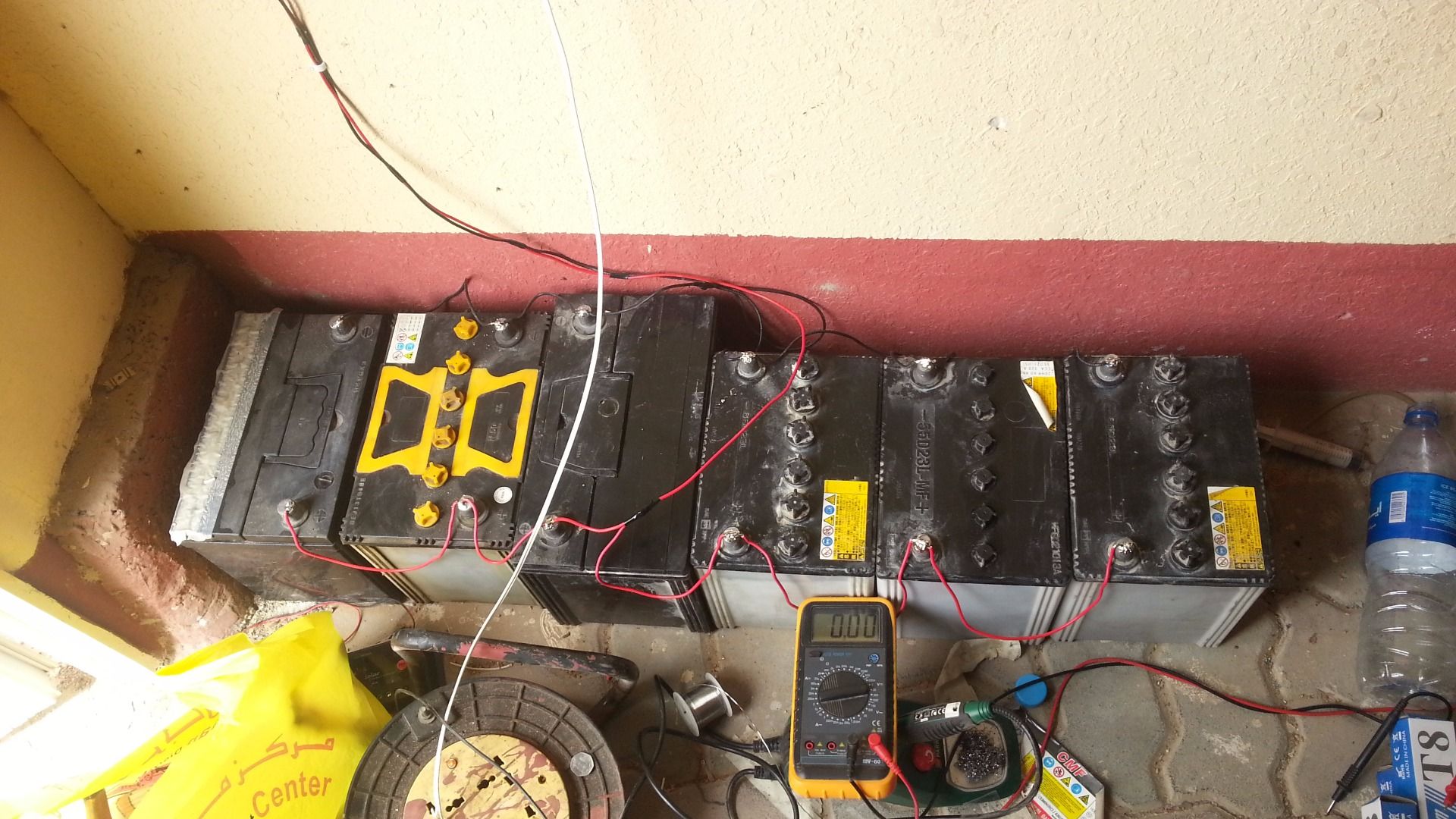 Solar Outdoor Light Setup With Old Car Batteries 6 Steps (with