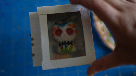 Assemble & Decorate Nicho