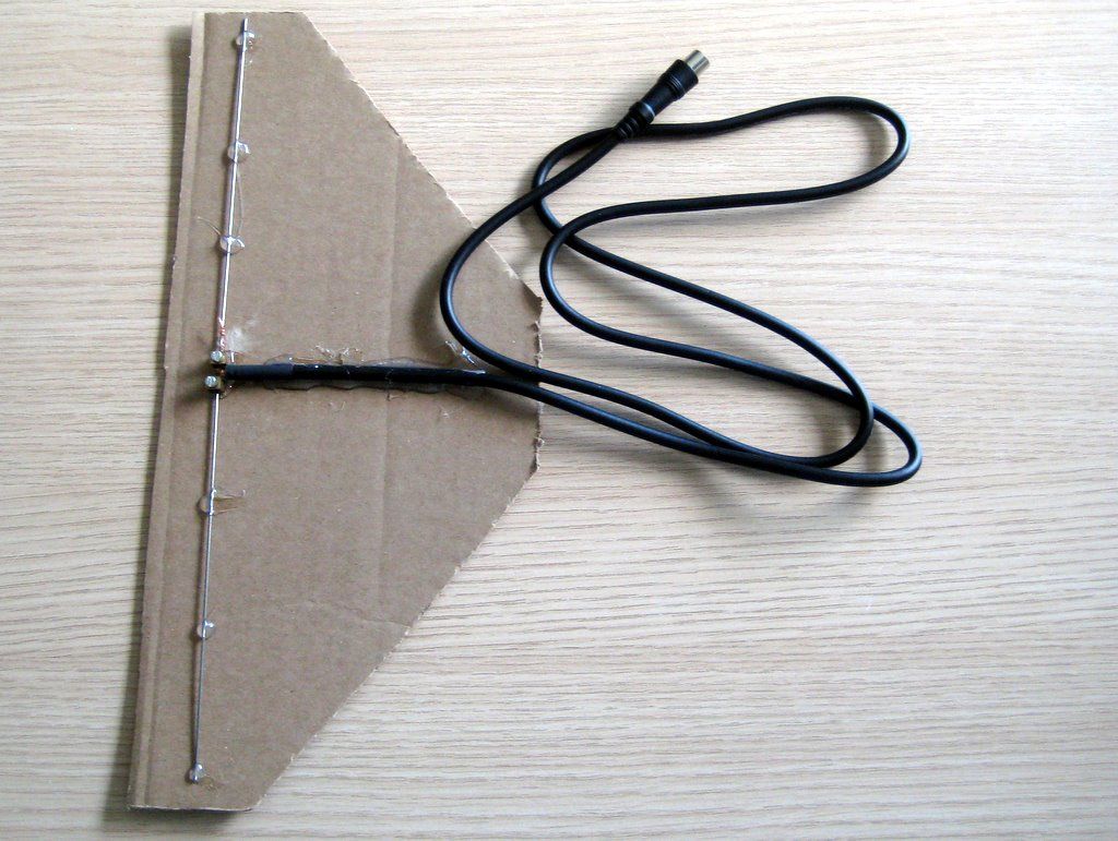 DVB-T Antenna for 482MHz (channel 22)
