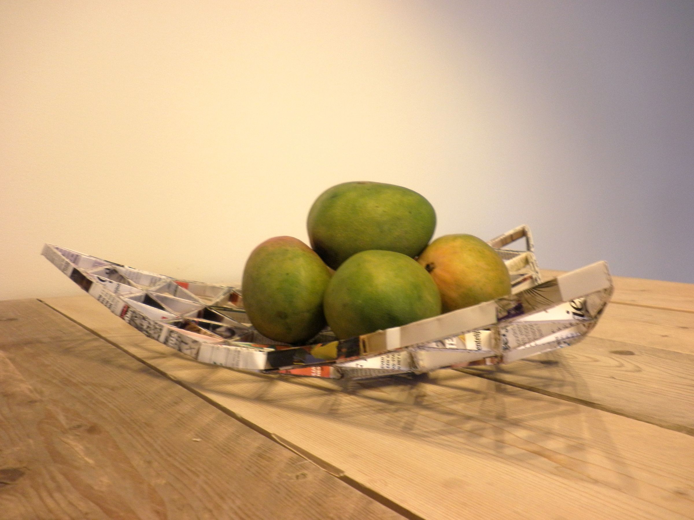 Triangular Paper Fruit Bowl