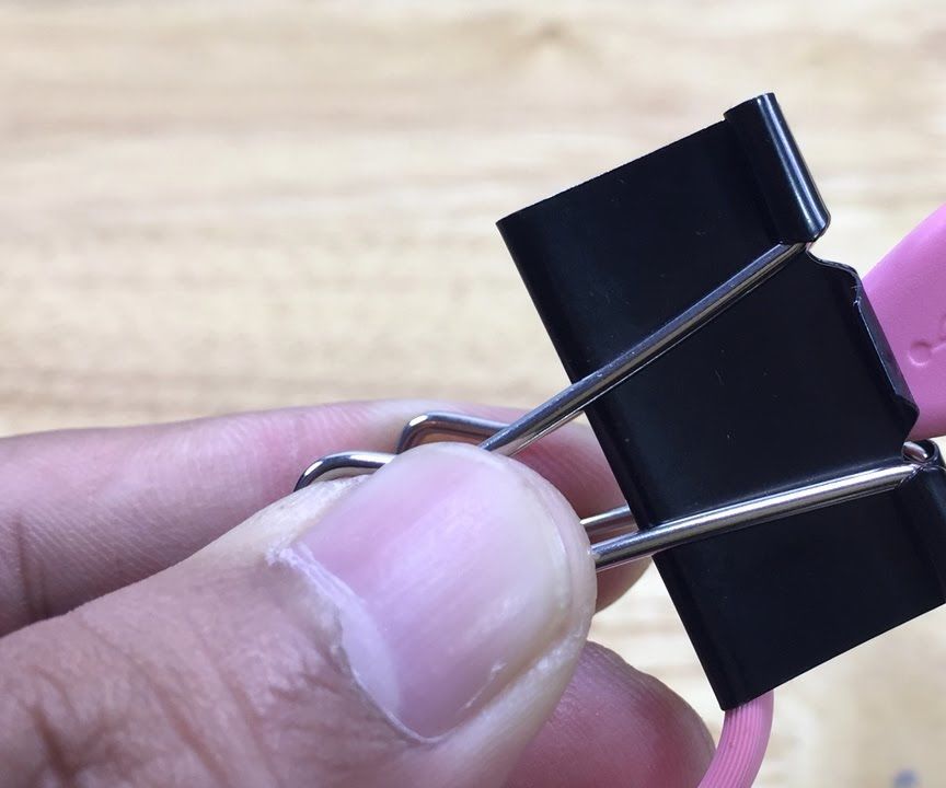 Binder Clip Awesome Life Hacks YOU SHOULD KNOW ! 
