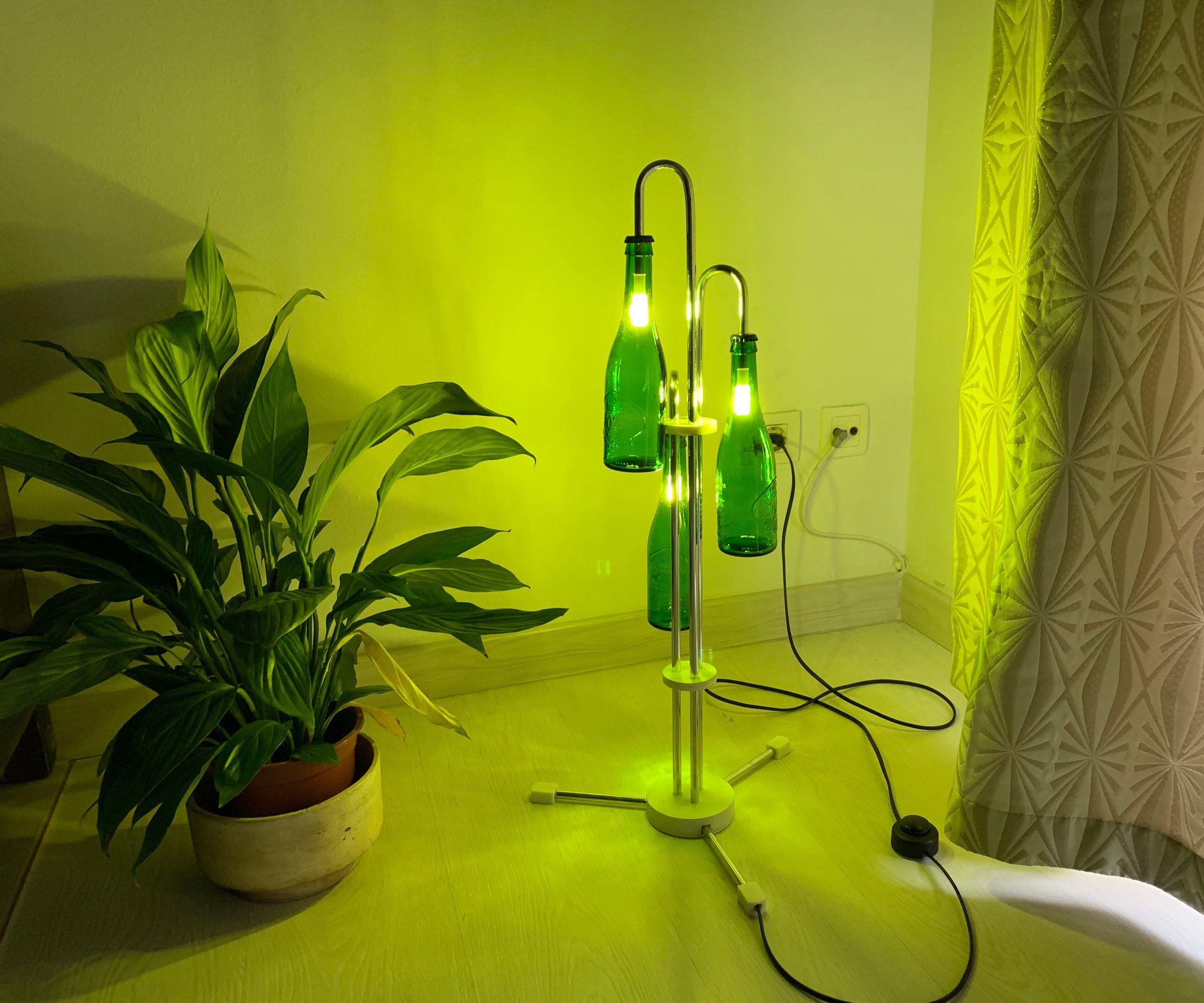 Alhambra 1925 Premium Beer Lamp by Erguro