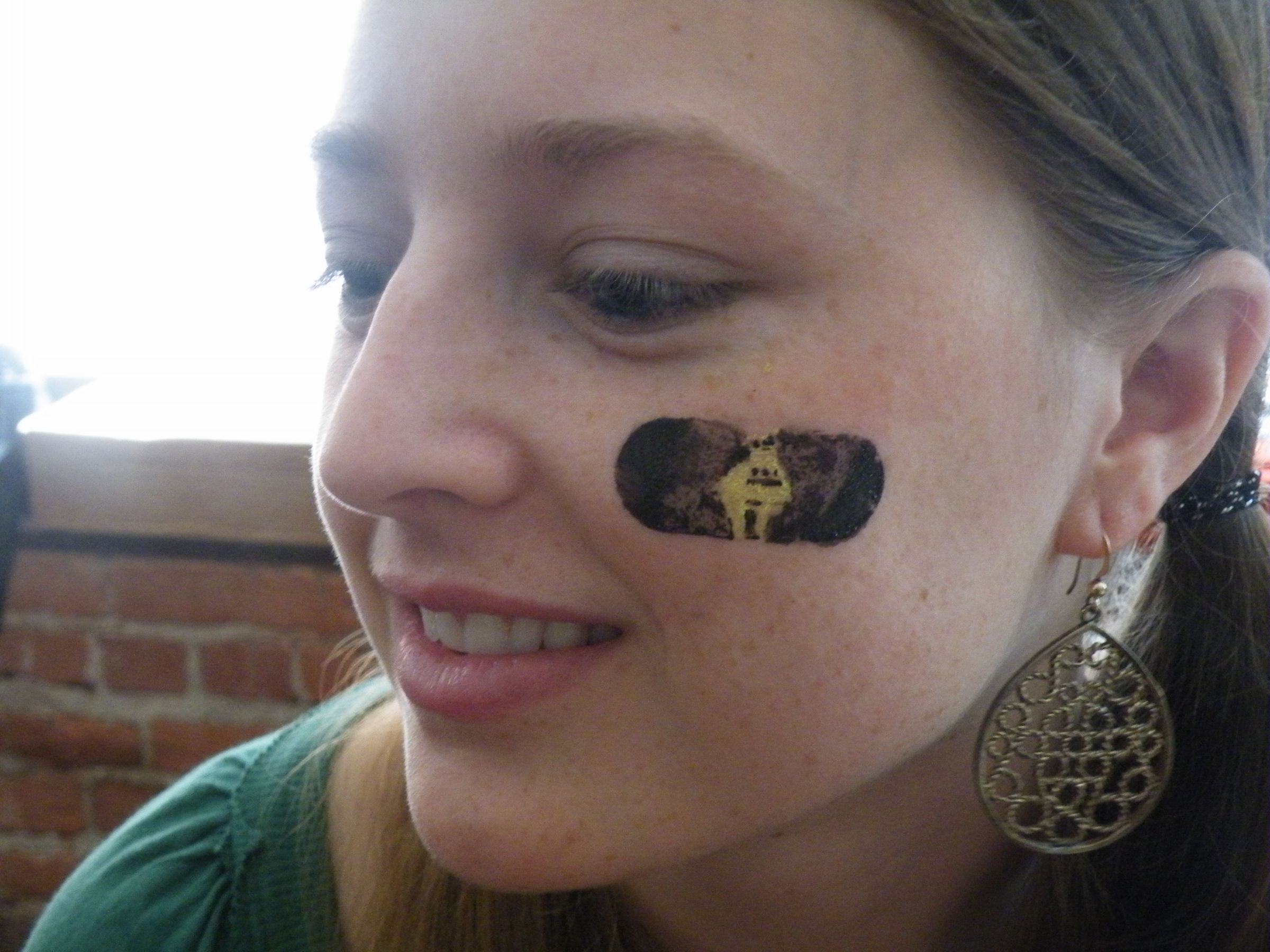 Sport-style Face-painting Decal Stencil