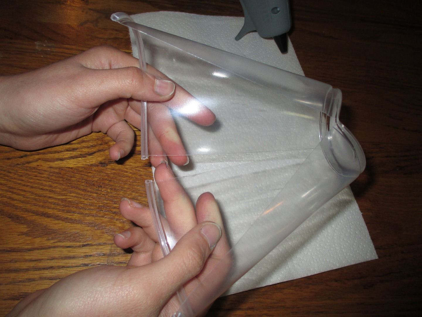 Hot Glue Crystals 6 Steps Instructables