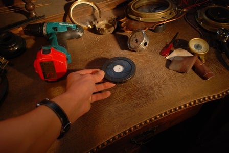 Steampunk Wearable Timemachine