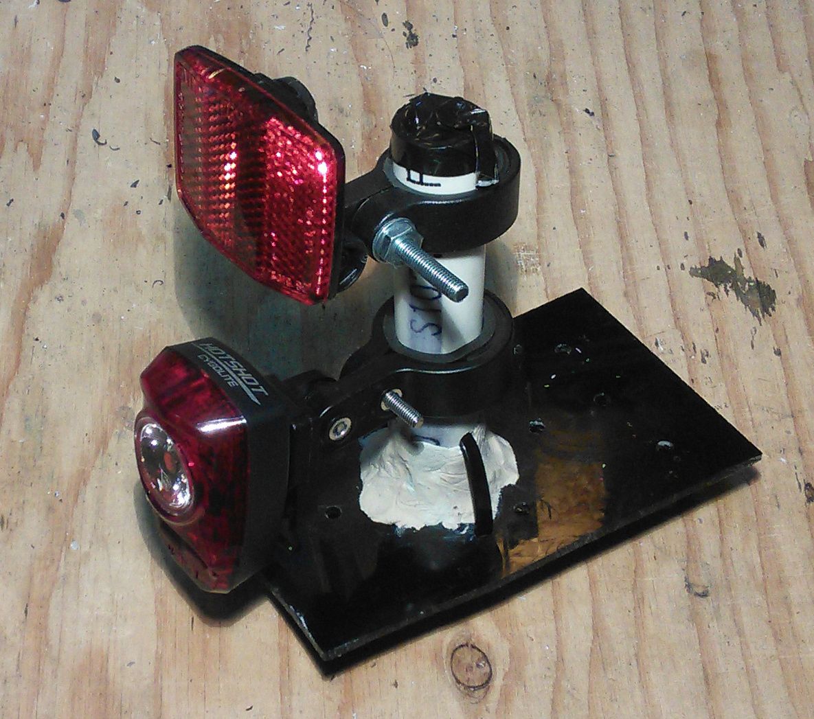 How to Mount Seat Post Bike Lights to a Pannier Rack 7 Steps