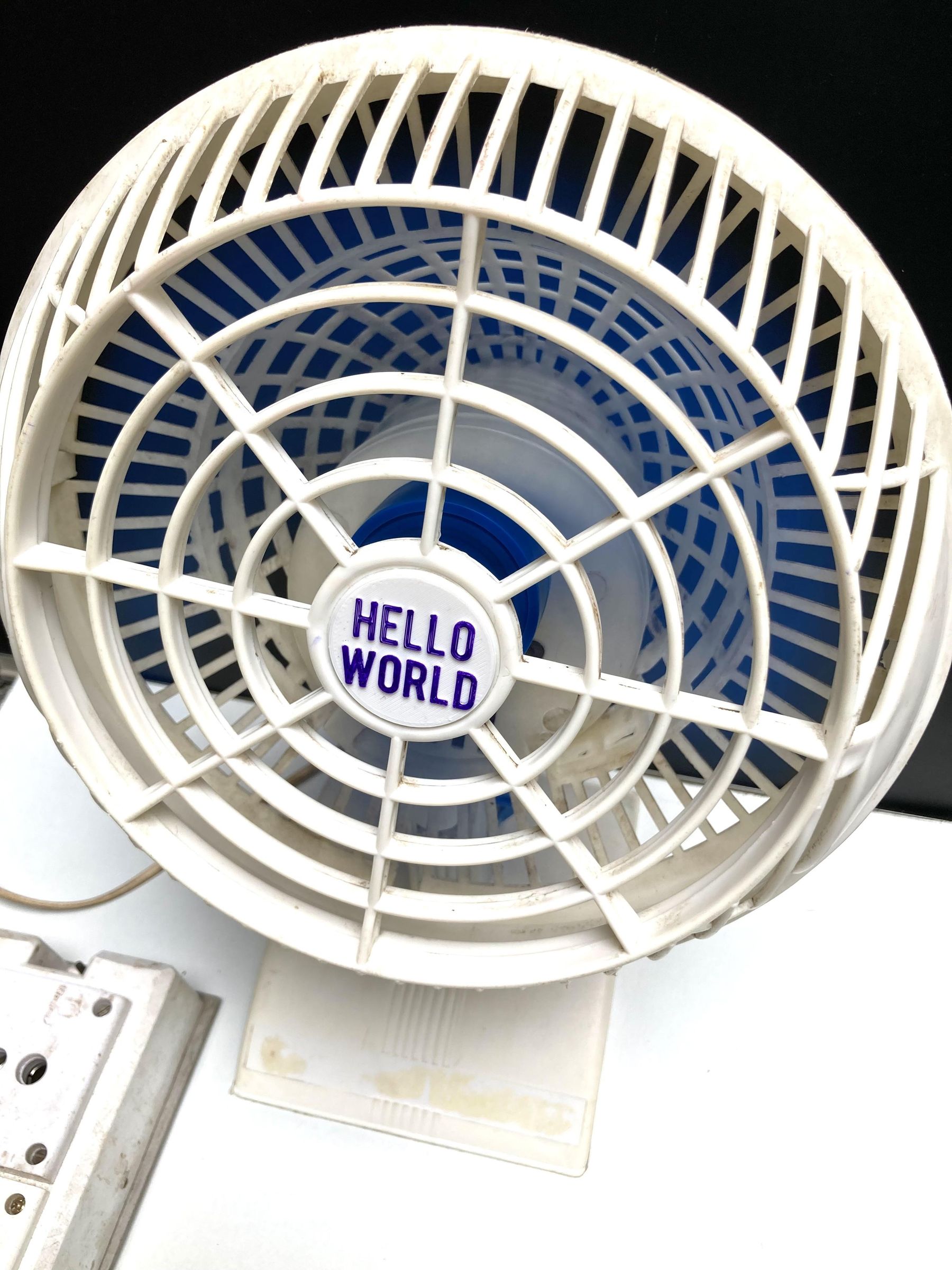 FL79HK5LUL91F09.jpg?auto=webp\u0026fit=bounds\u0026frame=1\u0026height=1024\u0026width=1024auto=webp\u0026frame=1\u0026height=300