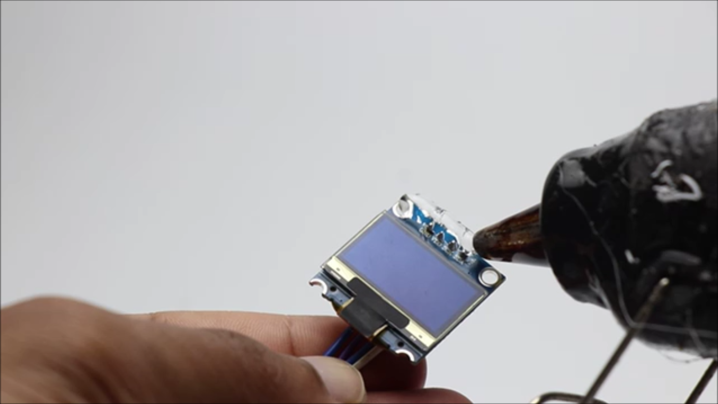 การติดตั้ง Electronics เข้า 3D Printed Enclosure ของ Smart Cat Feeder