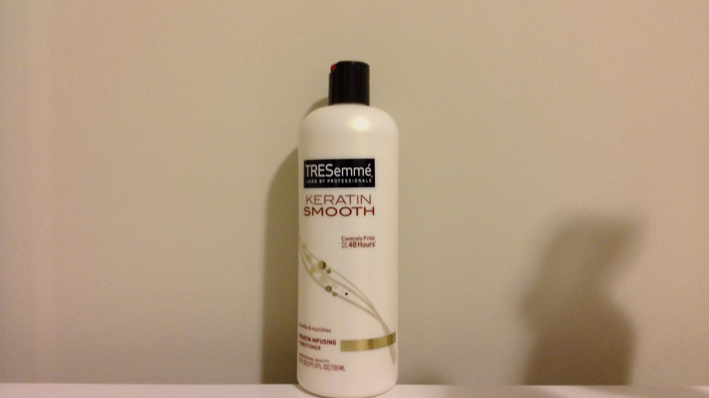 How to Control Your Hair Frizz