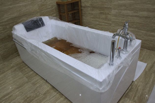 Medicated Bath Treats Renal Failure