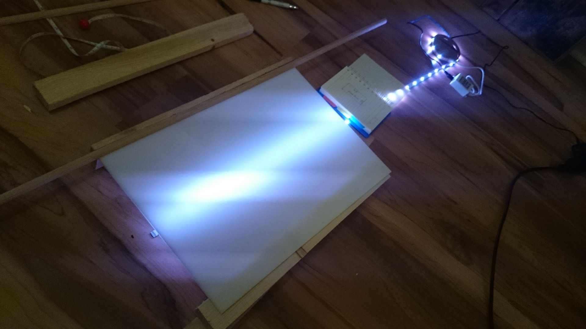 Pallet Tracing Light Box 4 Steps Instructables