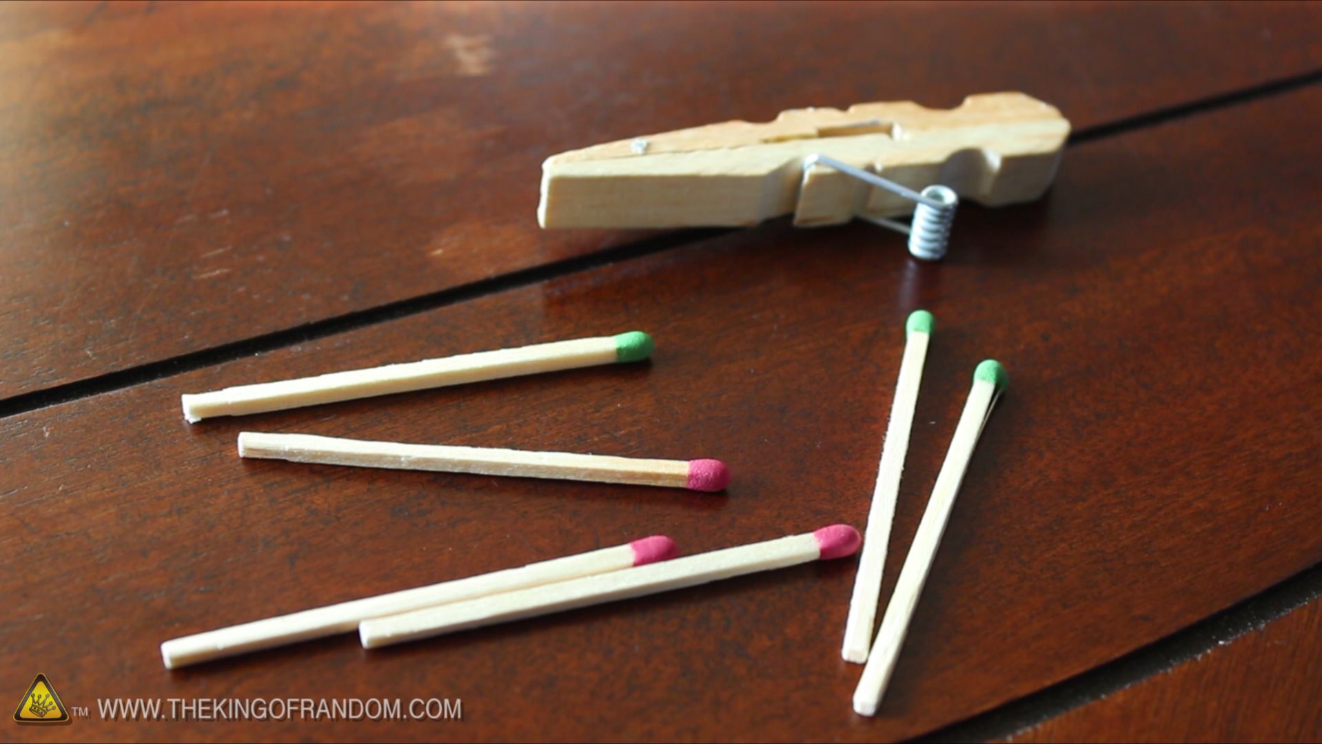 Mini Matchstick Gun the Clothespin Pocket Pistol 8 Steps (with