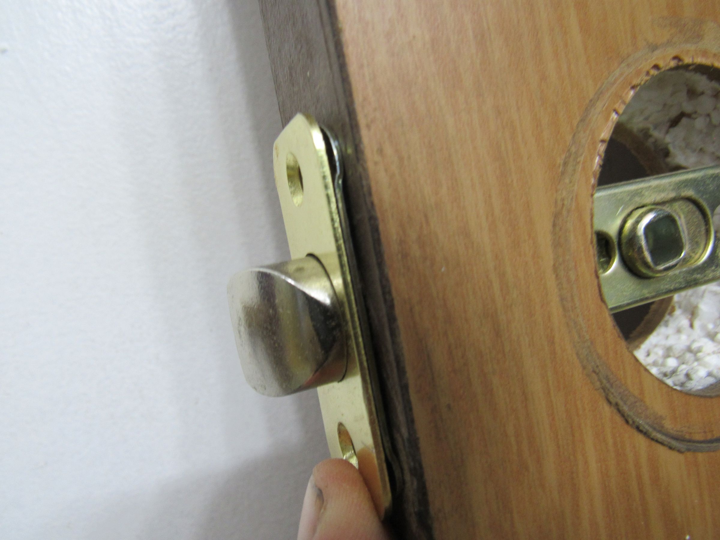 Replace Interior Door Knob 4 Steps Instructables