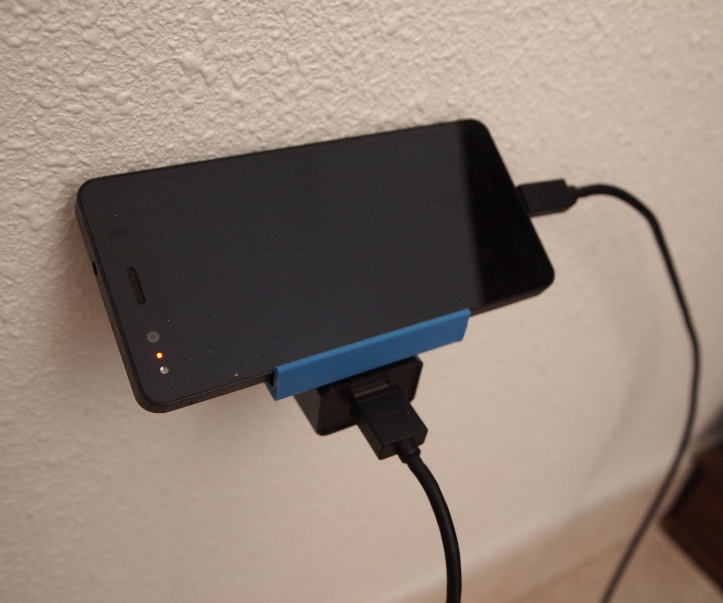 3D Printed Smartphone Holder Gadget